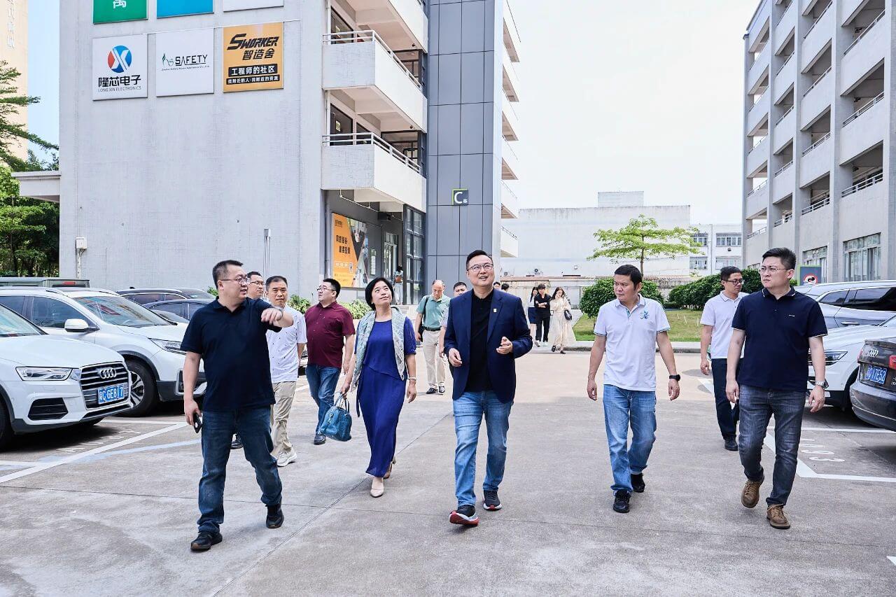 1766723023707659.jpg 02.jpg